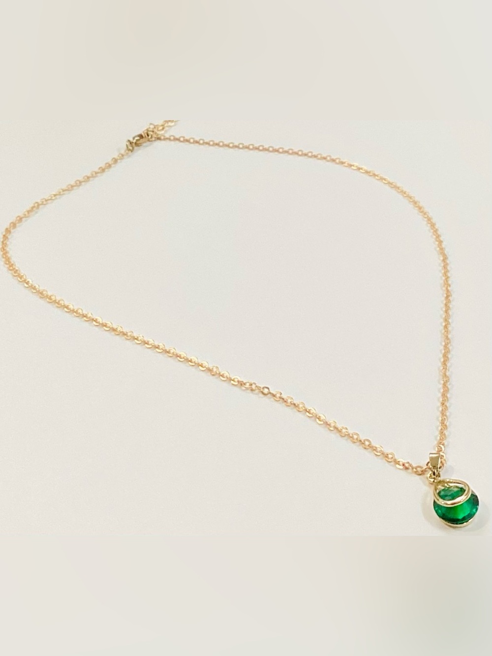 Emerald Green Pendant (Delicate Gold Chain) Necklace 💚